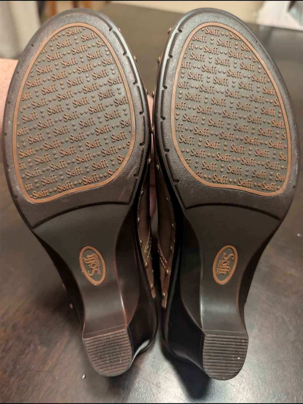 Women’s Sofft Brown Leather Dress 9M Shoes Comfortable Slip-On Like New